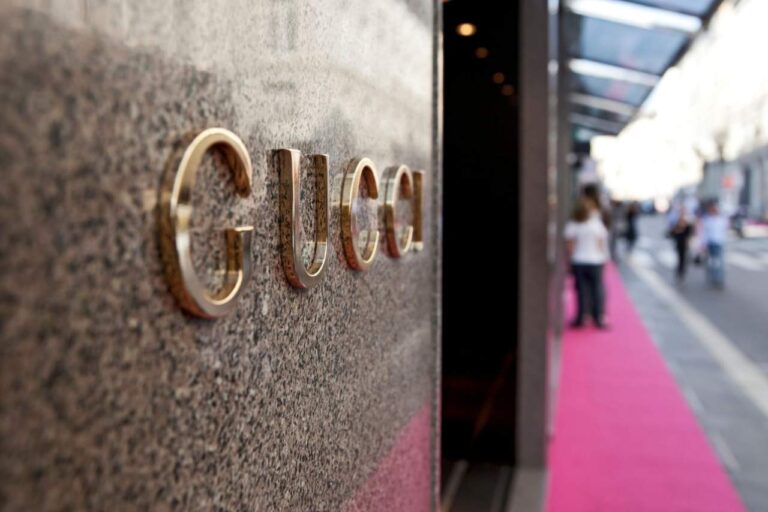 Gucci oficial rebajado en Malva Moda Vip