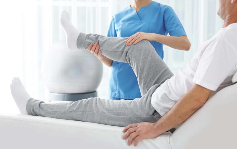 La fisioterapia como motor del bienestar, por FisioClinics